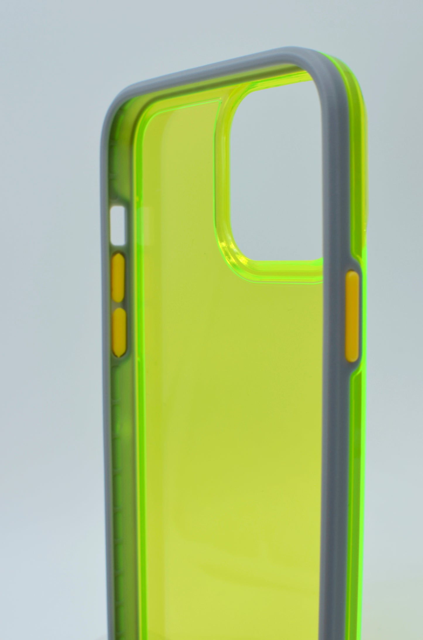 Funda protectora de alto impacto neón para iPhone