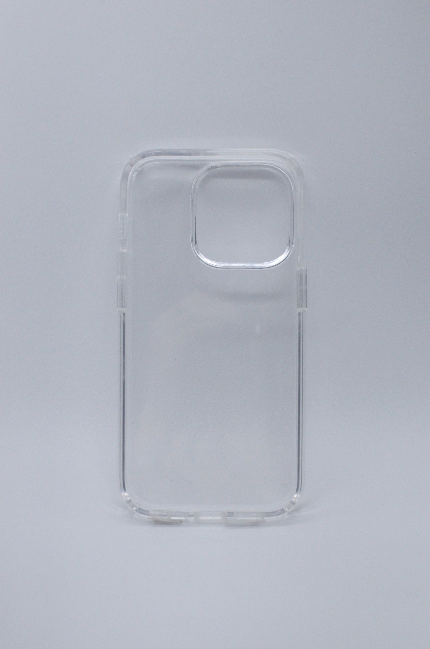 Funda protectora de alto impacto transparente para iPhone 14